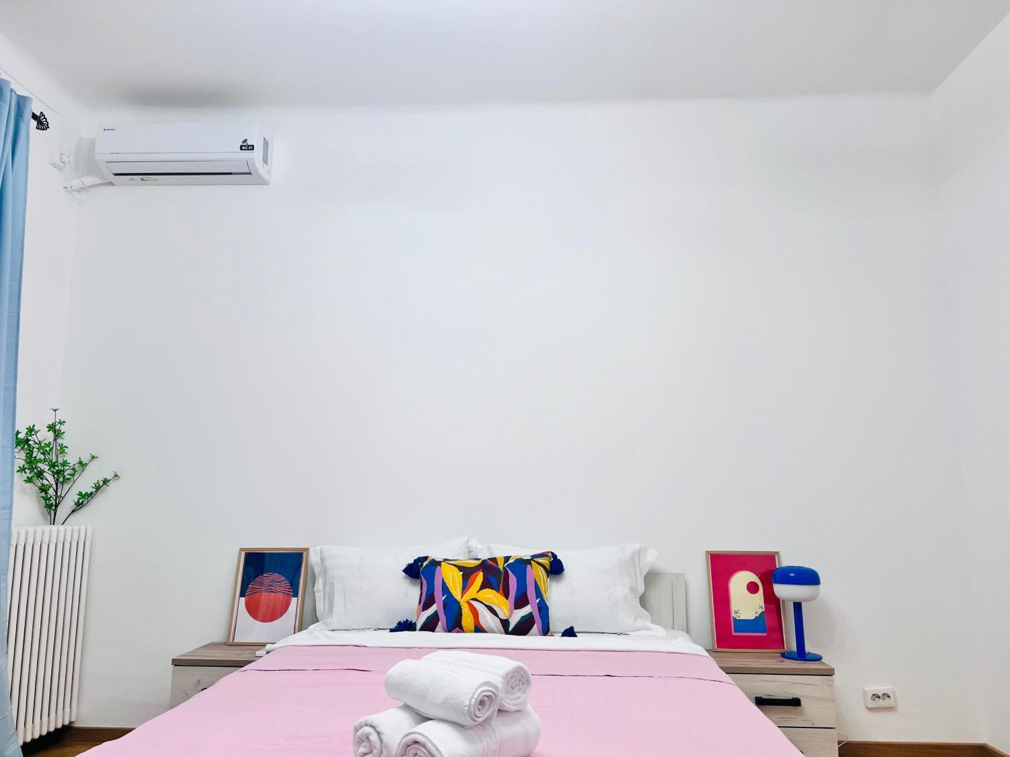 Pinkfluid - Charming Studio In Prime Location Bucharest Exterior photo