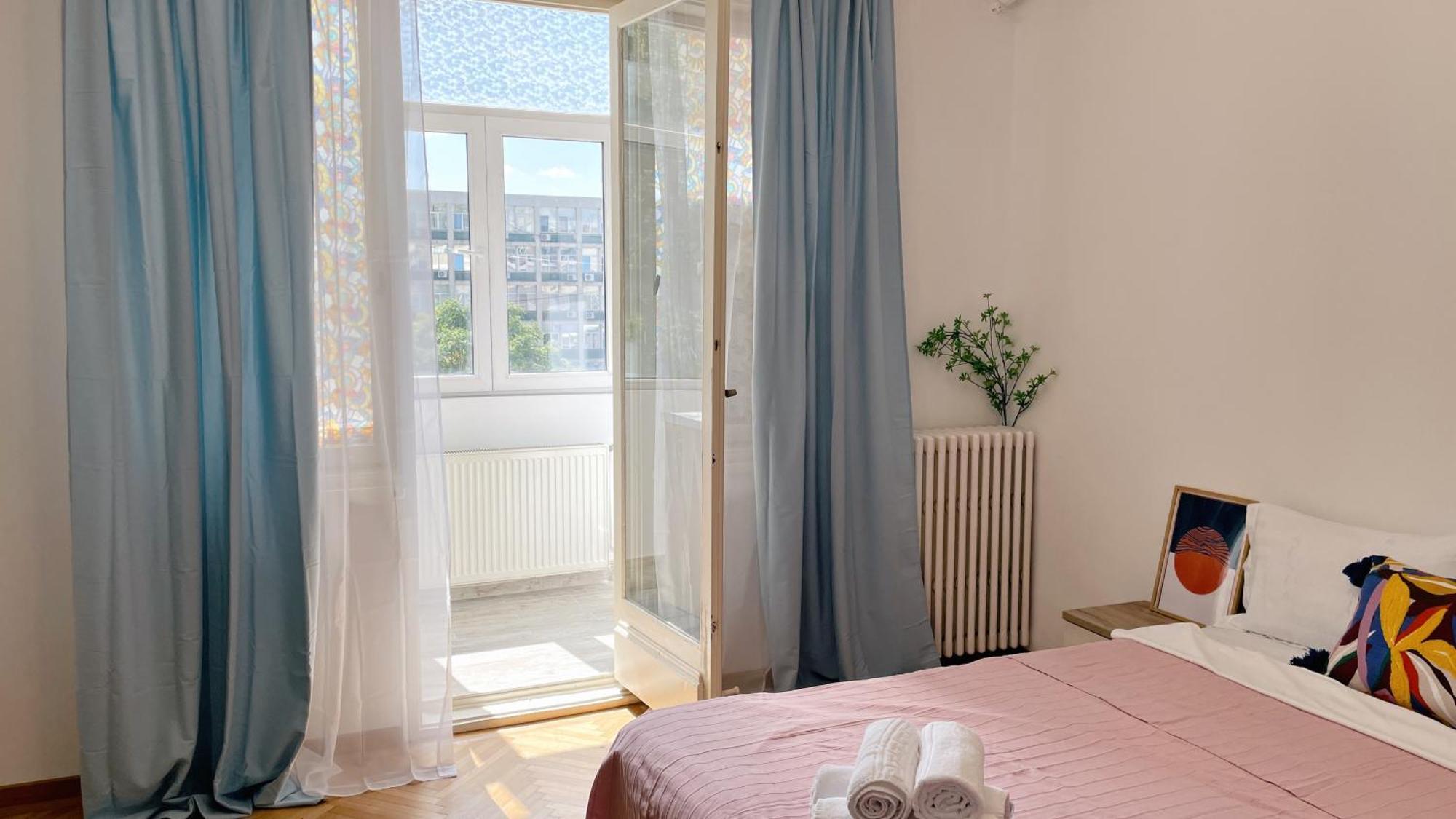 Pinkfluid - Charming Studio In Prime Location Bucharest Exterior photo